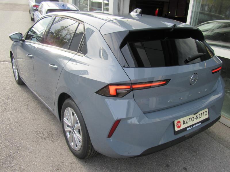 Opel ASTRA 1.2 130PS