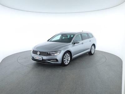 VW Passat Variant Elegance TDI DSG