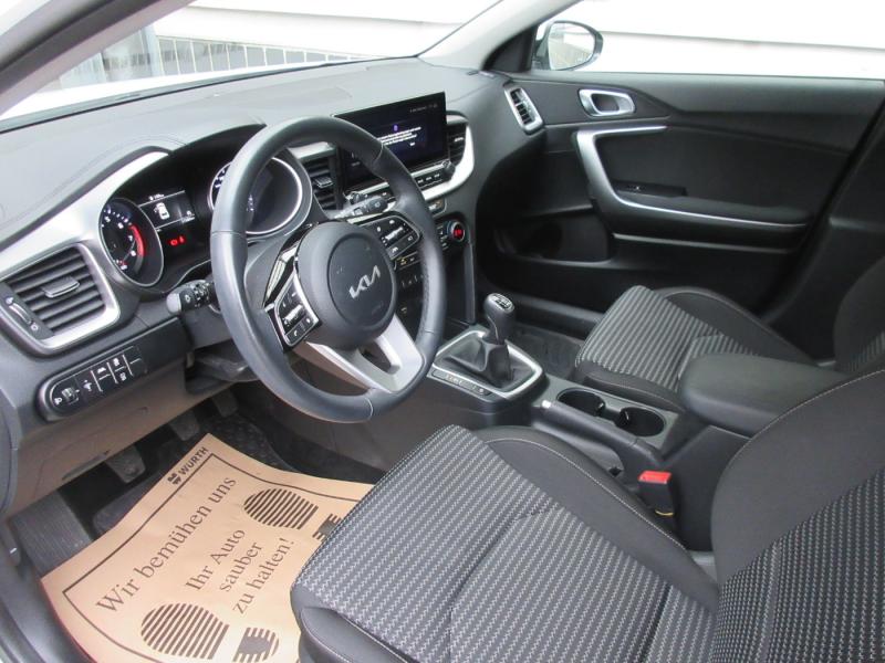 KIA XCEED/SIL/1.0 TGDI/MT6/100