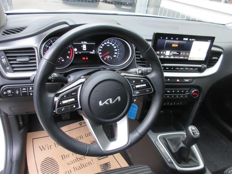 KIA XCEED/SIL/1.0 TGDI/MT6/100