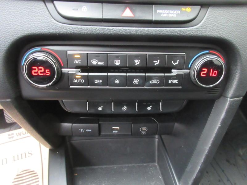 KIA XCEED/SIL/1.0 TGDI/MT6/100