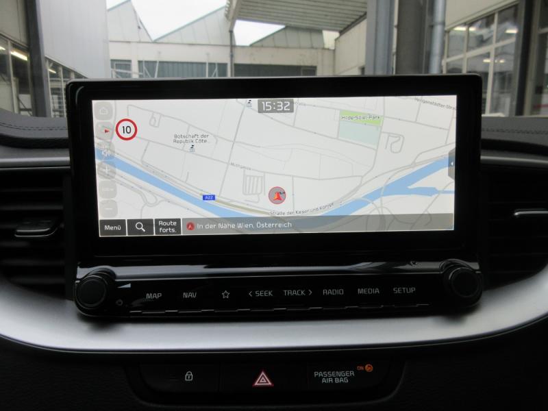 KIA XCEED/SIL/1.0 TGDI/MT6/100