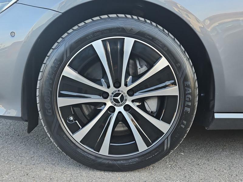 Mercedes E -Klasse T-Modell E 300 e