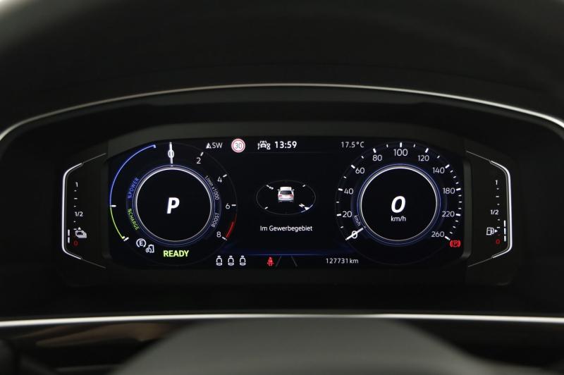 VW Tiguan R-Line eHybrid DSG