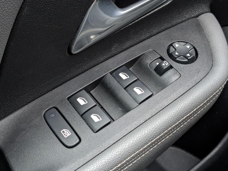 Opel MOKKA-e ELE  AT 136PS