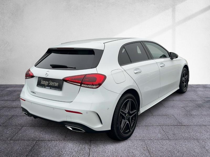 MERCEDES-BENZ A 250 e AMG-Line