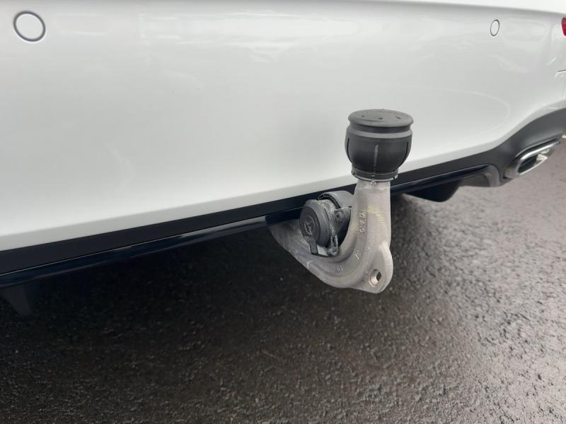 MERCEDES-BENZ A 250 e AMG-Line