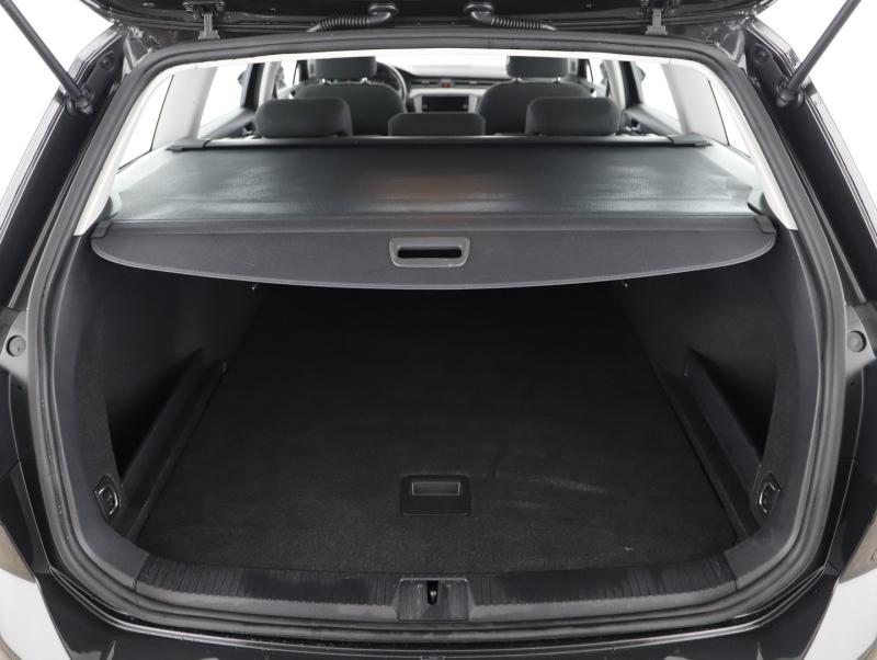 VW Passat Variant TDI DSG