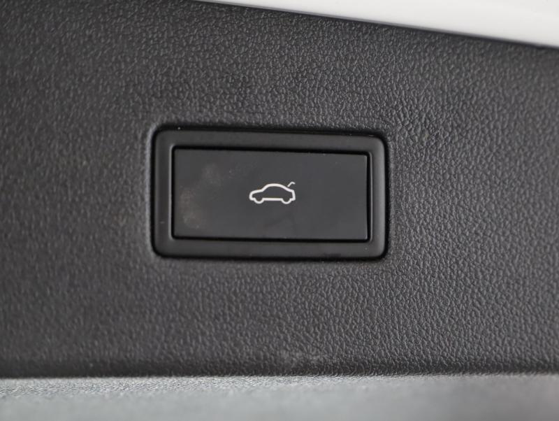 VW Tiguan Allspace R-Line TDI 4MOTION DSG