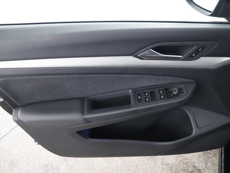 VW Golf Variant Life TDI DSG