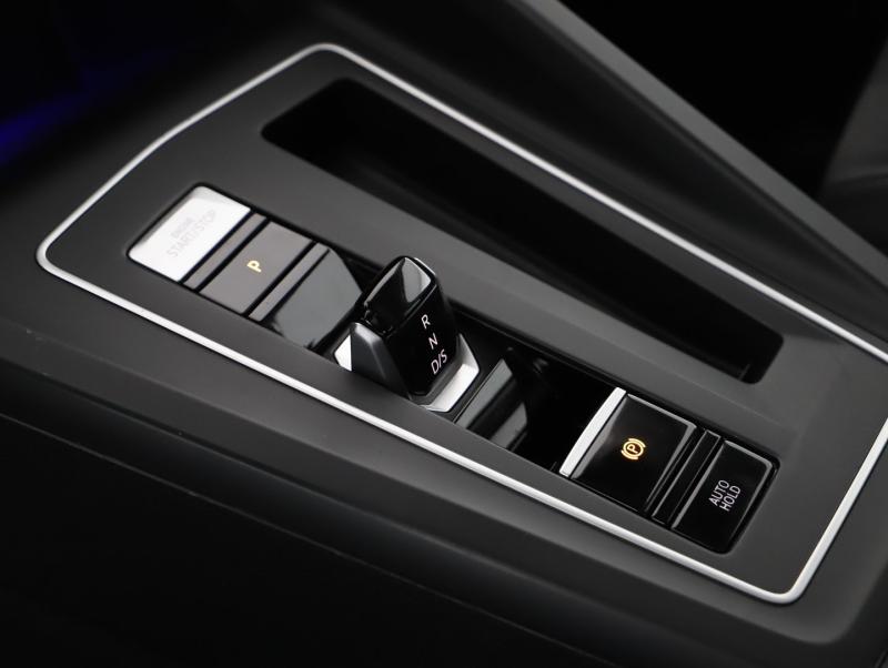 VW Golf Variant Life TDI DSG