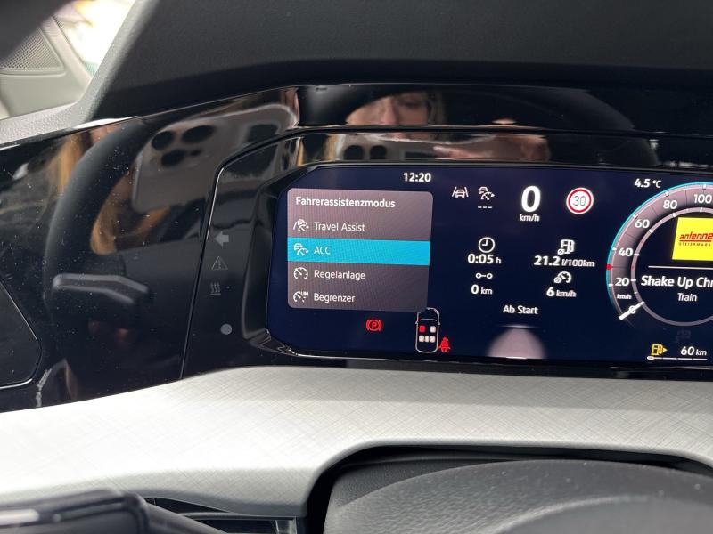 VW Golf Variant Business TDI