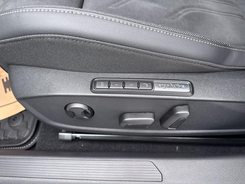 VW Golf Variant Business TDI