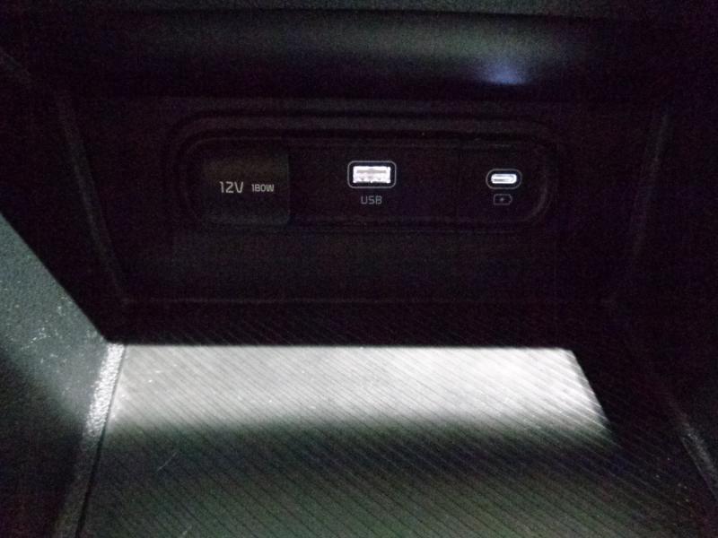 KIA Sportage 1.6 TGDI 48V DCT Silber