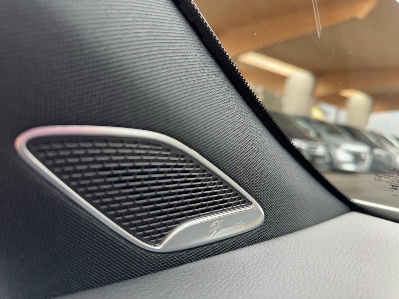 MERCEDES-BENZ EQA 300 4MATIC