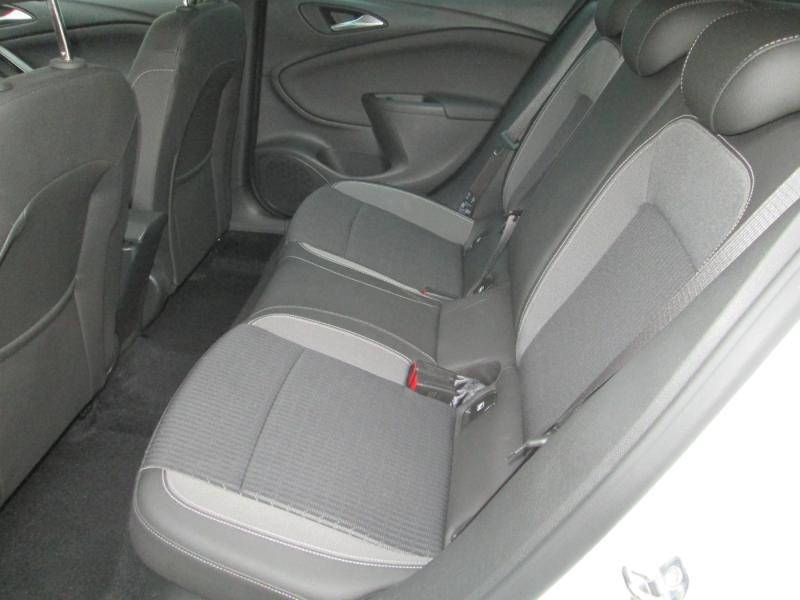 Opel ASTRA K 5T BE 1.2 S/S 130PS