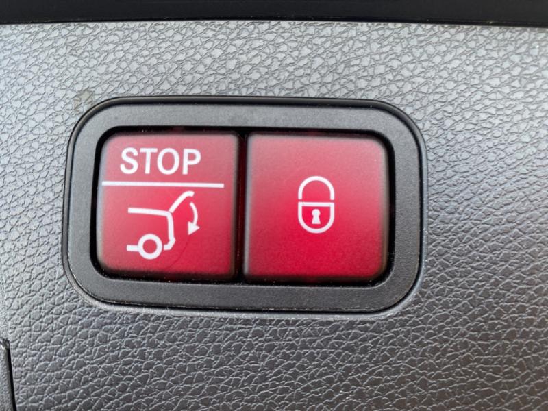 MERCEDES-BENZ E 300 de 4MATIC T-Modell