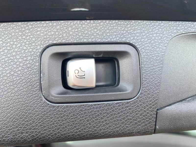 MERCEDES-BENZ E 300 de 4MATIC T-Modell