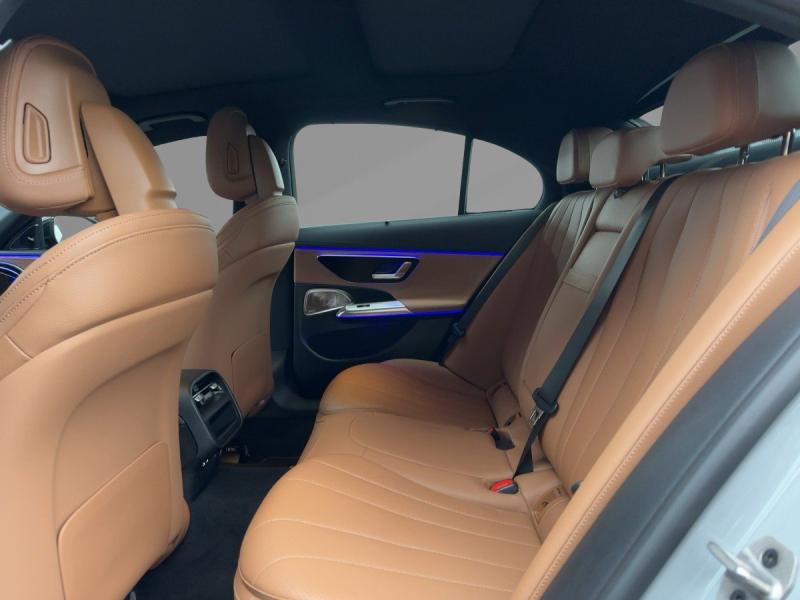 MERCEDES-BENZ E 300 de 4MATIC Limousine