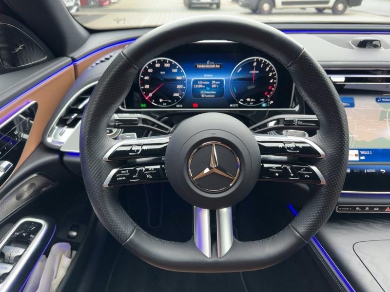 MERCEDES-BENZ E 300 de 4MATIC Limousine