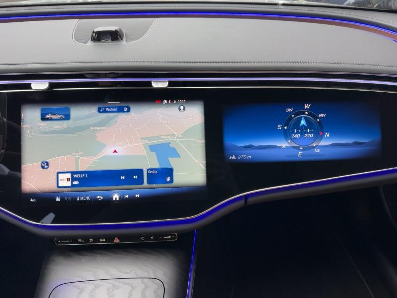 MERCEDES-BENZ E 300 de 4MATIC Limousine