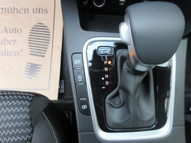 KIA XCEED 1.0 TGDI Silber AT