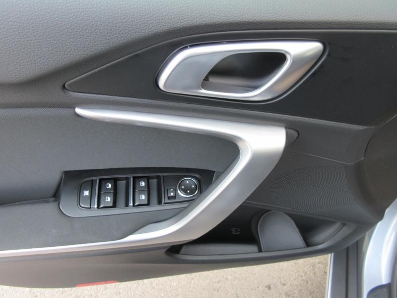 KIA XCEED 1.0 TGDI Silber AT