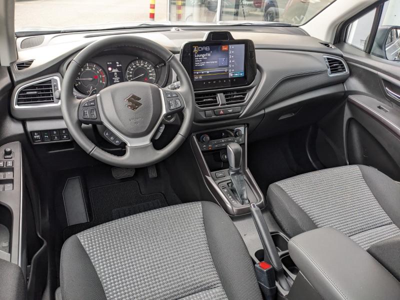 Suzuki S-CROSS SHI 1.4 HYB 2WD AT 109