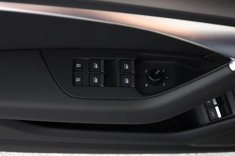 Audi A6 Limousine 55 TFSI e quattro Sport