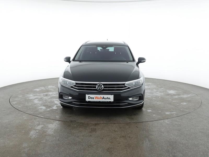 VW Passat Var. Elegance TDI SCR 4MOTION DSG