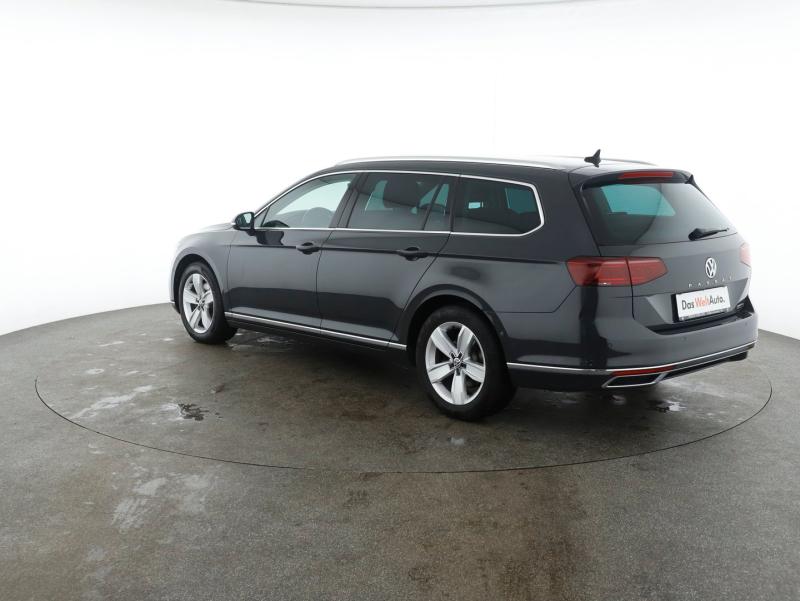 VW Passat Var. Elegance TDI SCR 4MOTION DSG