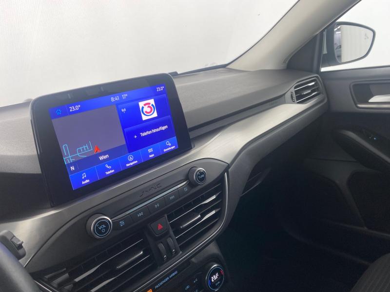 Ford Focus Traveller 1,0 EcoBoost Titanium