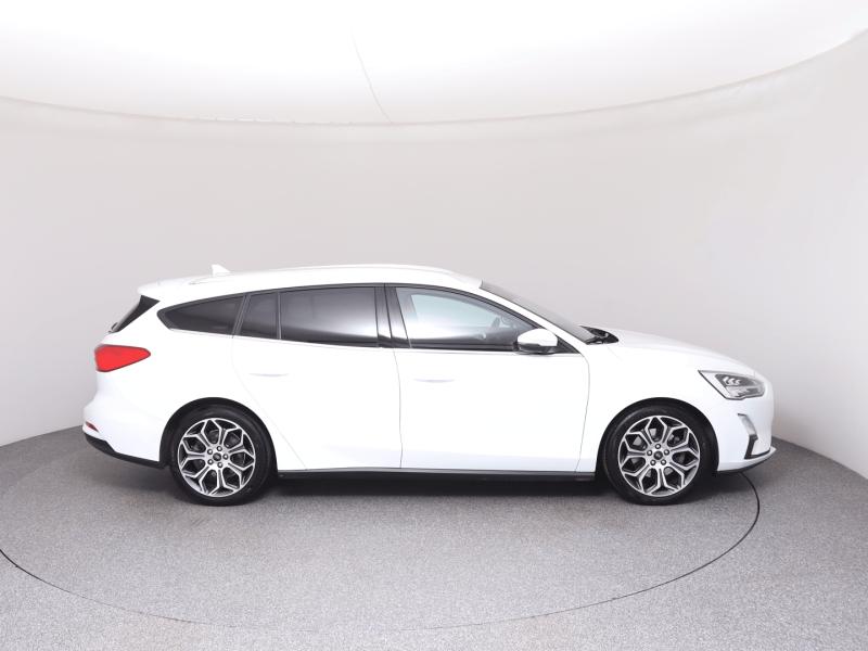 Ford Focus Traveller 1,0 EcoBoost Titanium