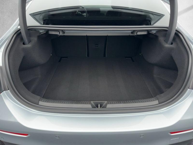 MERCEDES-BENZ A 180 d Limousine AMG-Line