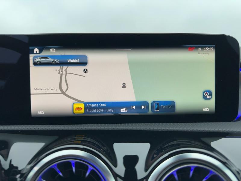 MERCEDES-BENZ A 180 d Limousine AMG-Line