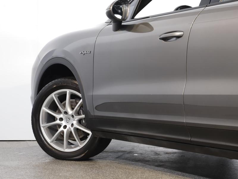 Porsche Cayenne E-Hybrid Coupé