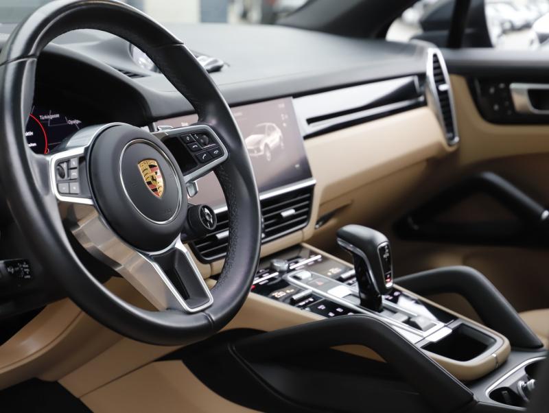 Porsche Cayenne E-Hybrid Coupé