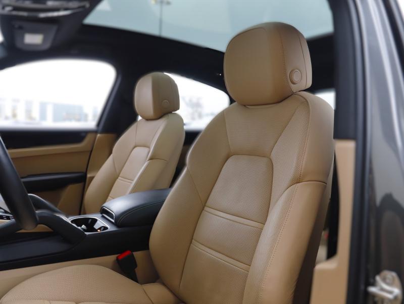 Porsche Cayenne E-Hybrid Coupé