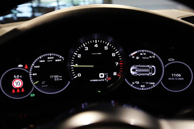 Porsche Cayenne E-Hybrid Coupé