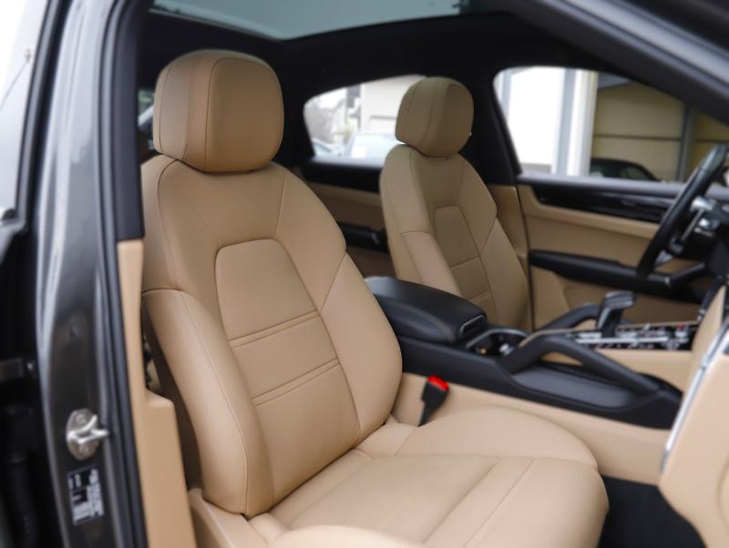 Porsche Cayenne E-Hybrid Coupé