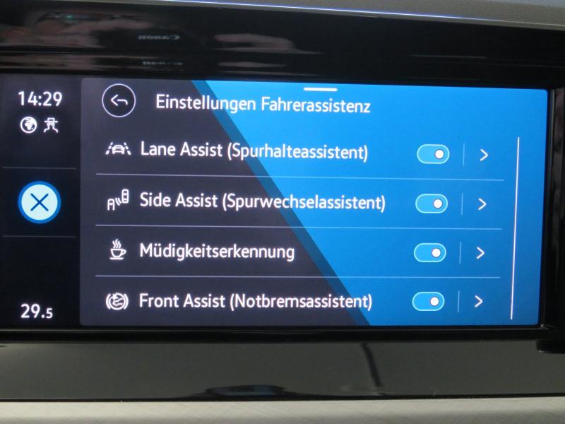 VW Golf Variant Life TDI DSG