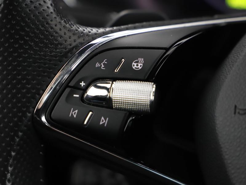 Škoda SUPERB Combi iV SPORTLINE DSG