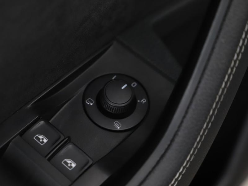 Škoda SUPERB Combi iV SPORTLINE DSG