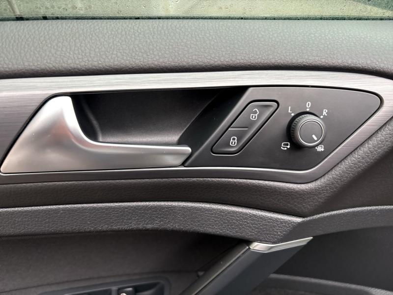 VW Golf Variant Rabbit TSI