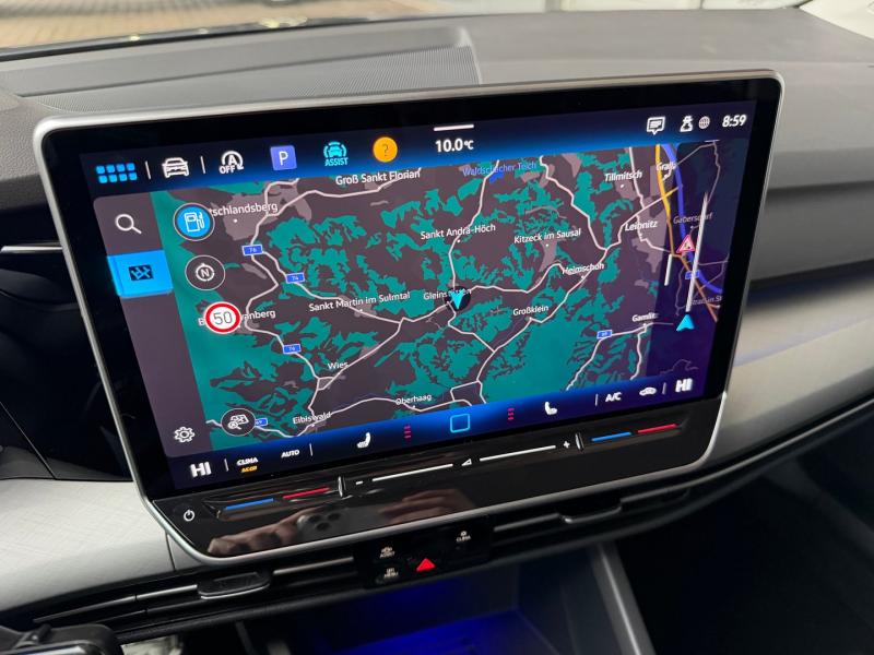 VW Golf Variant Life TSI