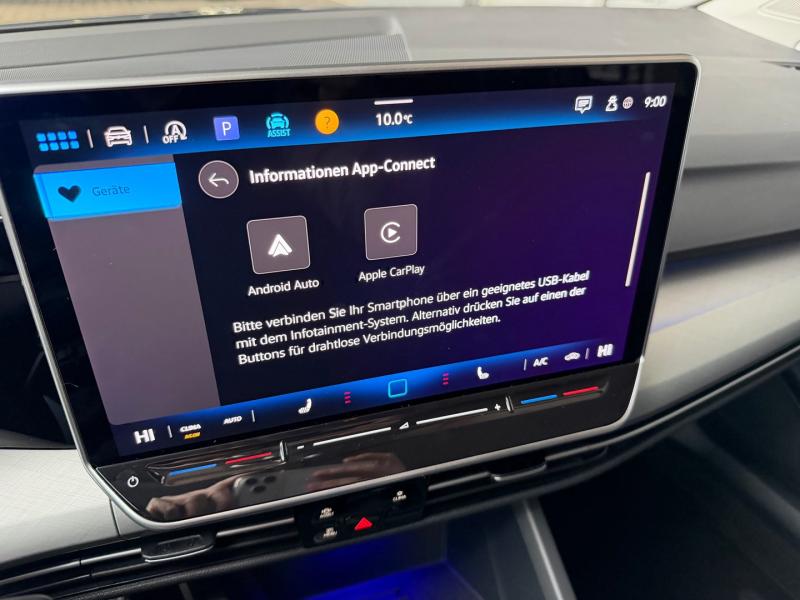 VW Golf Variant Life TSI