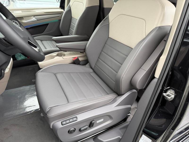 VW Multivan Style eHybrid 180 kW 4MOTION