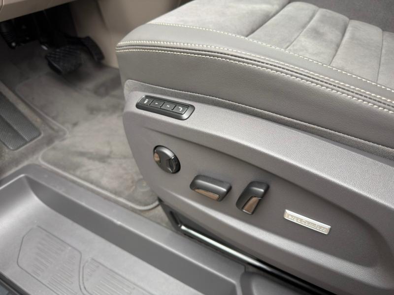 VW Multivan Edition eHybrid 180 kW 4MOTION