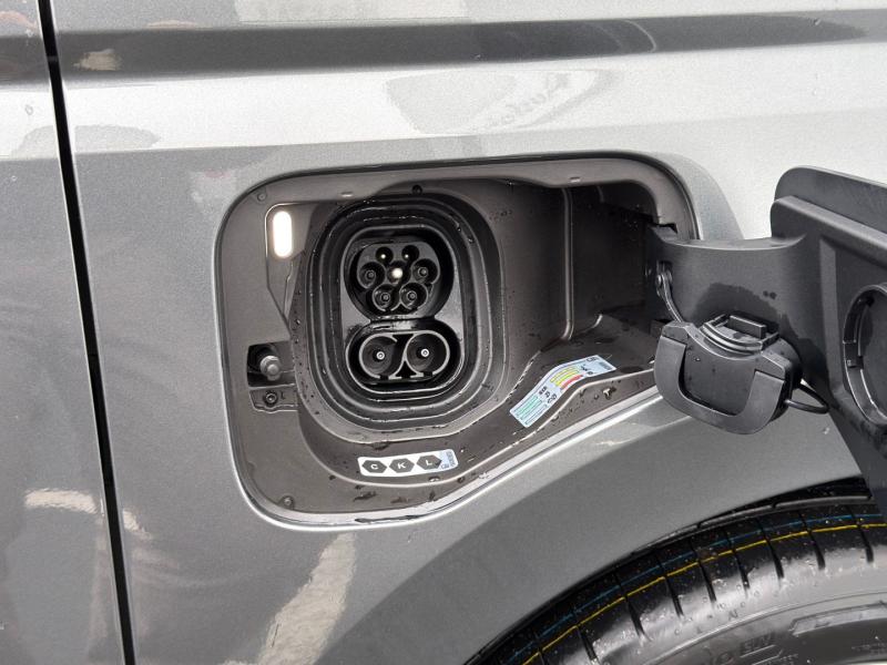 VW Multivan Edition eHybrid 180 kW 4MOTION