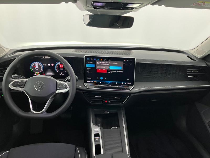 VW Passat Variant Business eHybrid 150kW